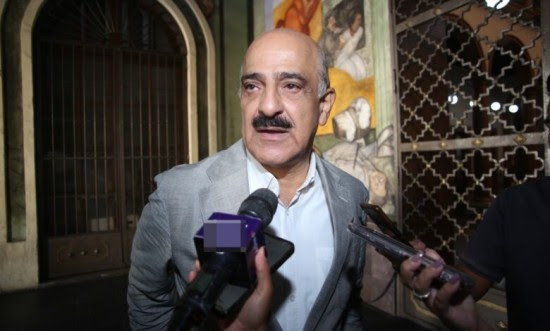 Ricardo Ahued va por ex-discípulos de Bola-8 en la SEGOB.