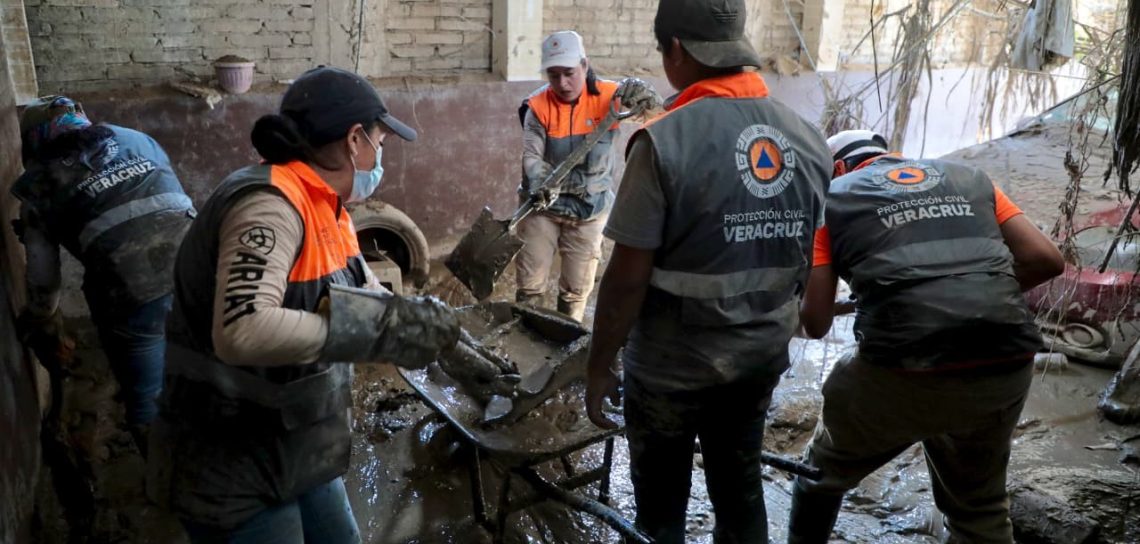Veracruz reconstruye y se prepara para evitar futuras emergencias: Gobernadora