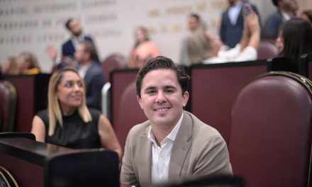 Diputado Rafa Fararoni gestiona solución territorial a favor de habitantes de Texhuacan 