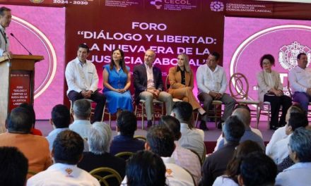 Veracruz impulsa la nueva era de la justicia laboral en foro de Diálogo y Libertad