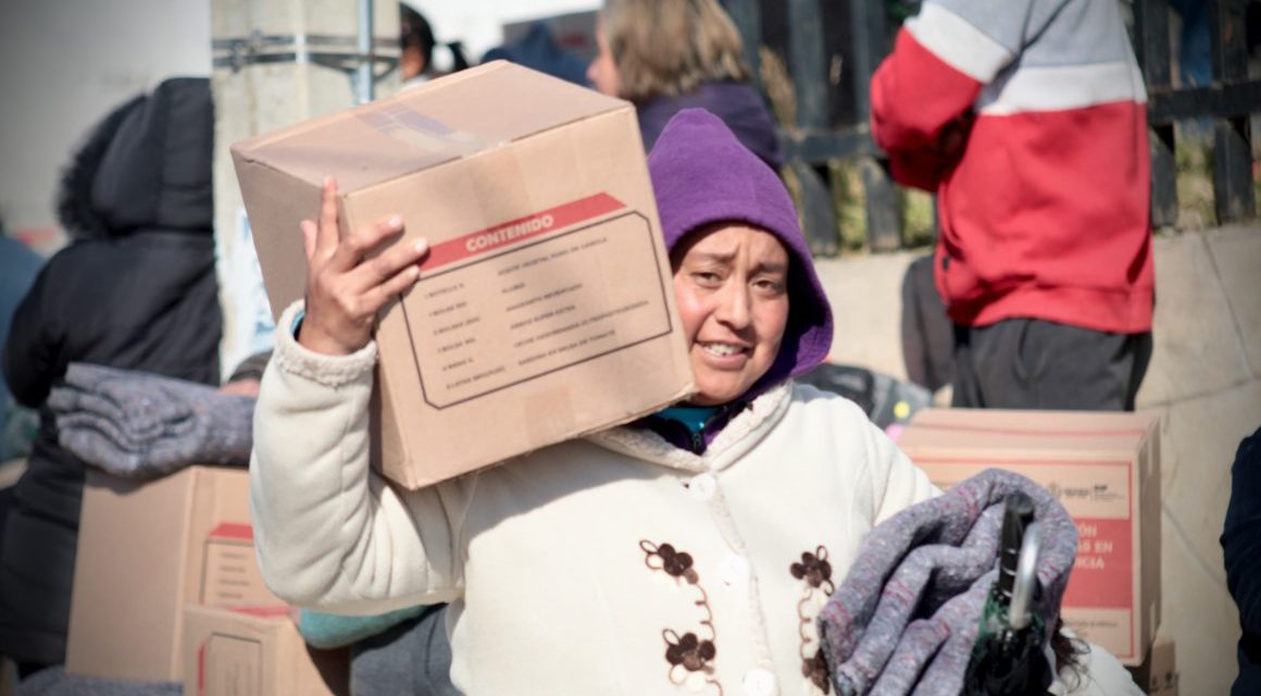 Abrigando Corazones brinda atención integral a casi tres mil familias de Ayahualulco tras la Navidad