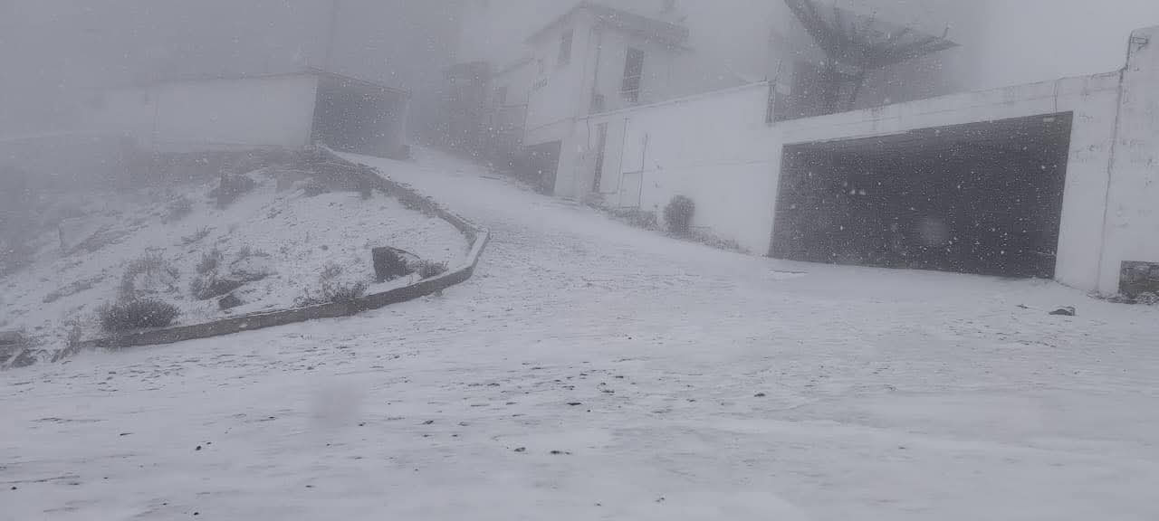 Se registra la primera caída de nieve en el Cofre de Perote