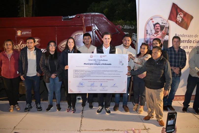 Gobierno de San Andrés Tuxtla y ciudadanía firman Acuerdo por una Ciudad Limpia y Ordenada