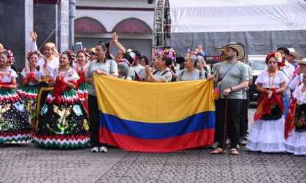 Ayuntamiento de San Andrés Tuxtla da bienvenida a bailarines del Festival Internacional del Folklore «Vive San Andrés» 2026