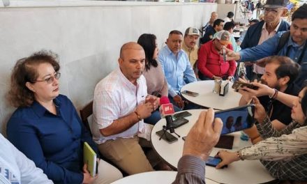 Desbandada en Movimiento Ciudadano, se va a Morena todo el Ayuntamiento de Las Choapas!!!