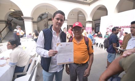 «Miércoles de Resolver Contigo» una forma de gobernar diferente en San Andrés Tuxtla: RFM