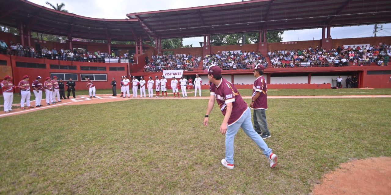 Ayuntamiento regresó al «Rey de los Deportes» a San Andrés Tuxtla